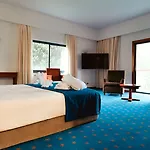 Bio - Quinta Da Serra 5*