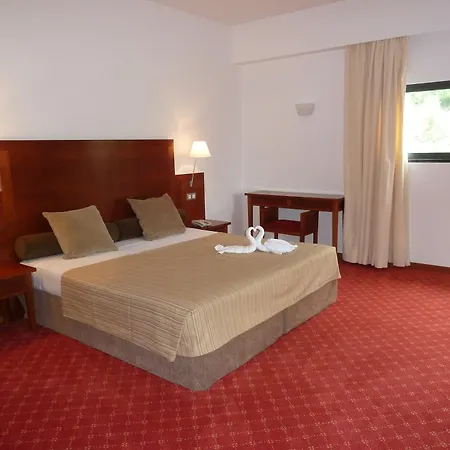 Bio - Quinta Da Serra Hotell