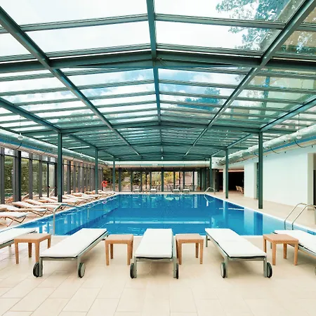 Bio - Quinta Da Serra Hotel
