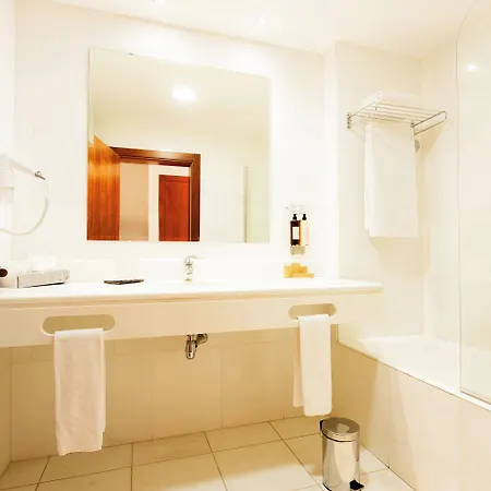 Bio - Quinta Da Serra Hotel Camara de Lobos