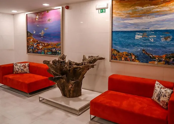 Bio - Quinta Da Serra Hotel