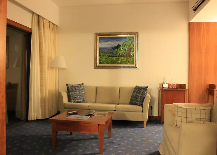 Bio - Quinta Da Serra 5*